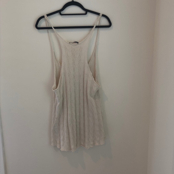 Brandy Melville crochet scoop tunic/cover up - Picture 2 of 4